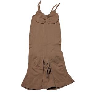 Comfort by Real Seamless Shaping Bodysuit Shorts Beige Large